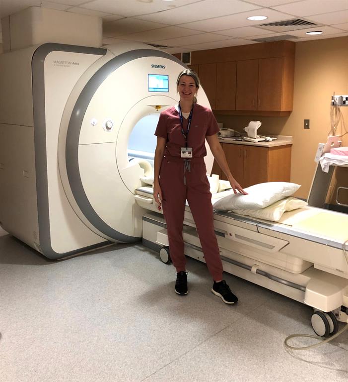 Erin, MRT in the MRI Suite